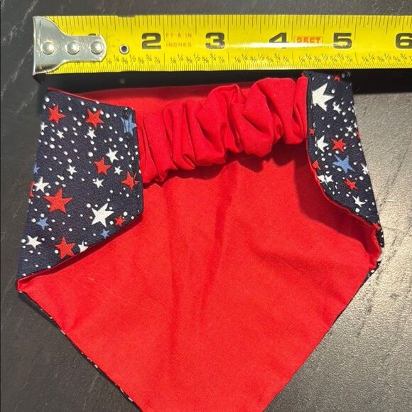 Bandana for cats or small dogs with patriotic star pattern - Picture 3 of 4